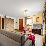 Apartment Maison Carrel Elegant 2 *