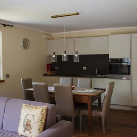 Maison Carrel Elegant 2 ברויל-קרוויניה